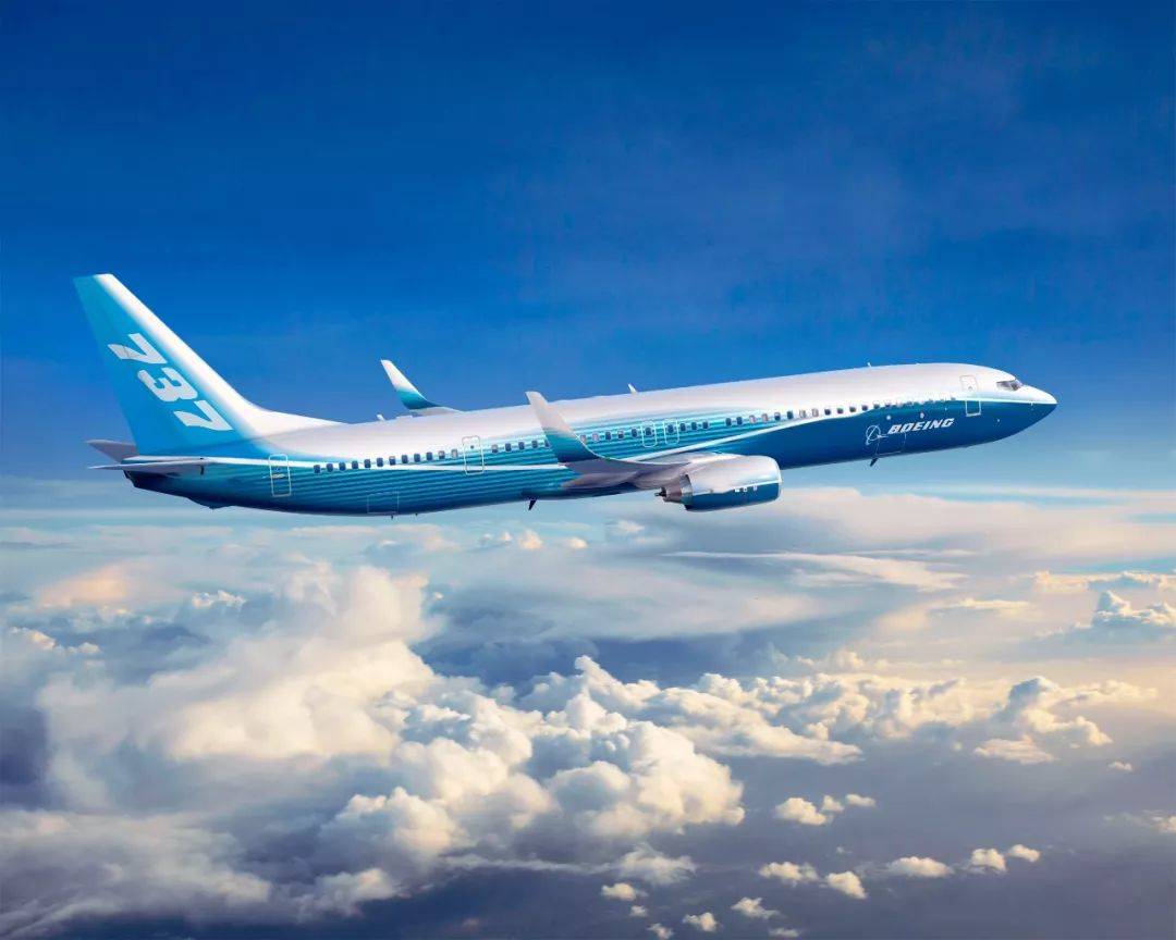 波音B737