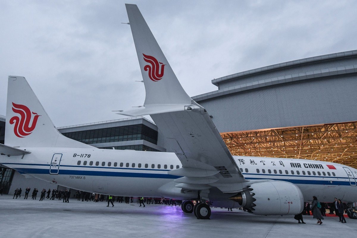 波音B737