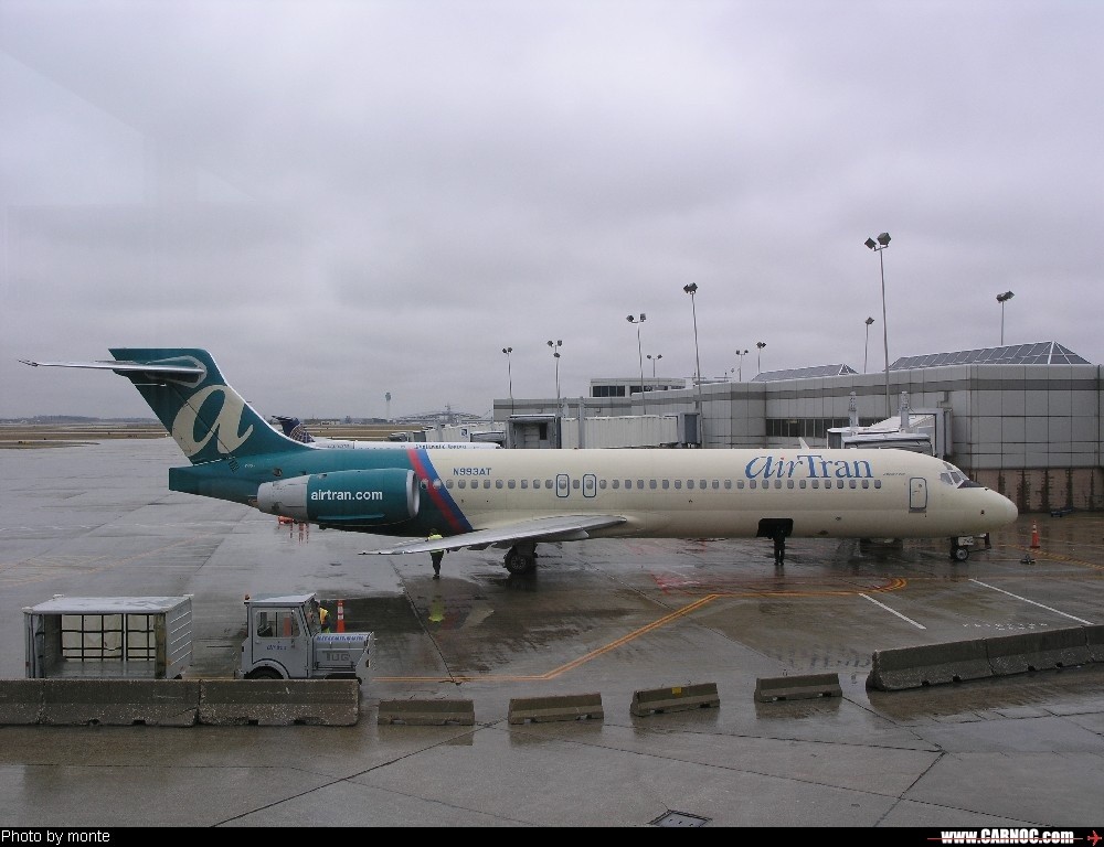 波音B717