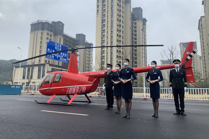 j9真人品牌家成功完成福州商业飞行活动